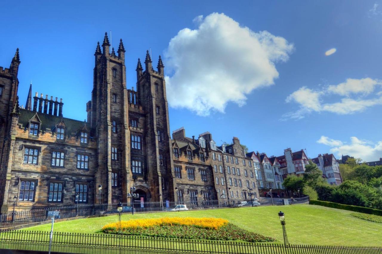 Spacious City Centre Family Room Edinburgh Ngoại thất bức ảnh